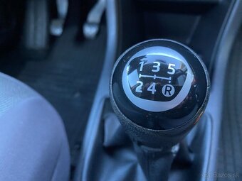 Volkswagen up 11/2012 1.0 MPI 44 kW 5dv. - 11