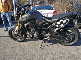 Yamaha MT 09 (2015) - 11