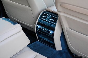BMW F01 740d xd - 11