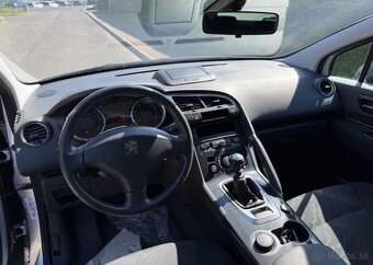 Peugeot 3008 1,6 HDi jízdní režimy klima nafta manuál 82 kw - 11
