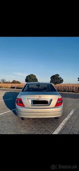 Mercedes benz c320 - 11