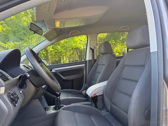 Volkswagen Touran 1.9 TDi 7-miestne Facelift - 11