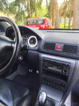 Octavia 1.8t RS Combi - 11