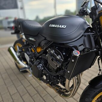 Kawasaki Z900 RS SE 2025 - 11
