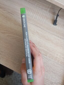 Hry na Xbox a PS 4 - 11