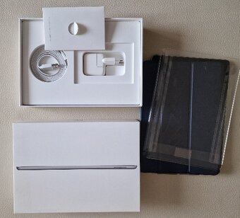 iPad 5.generacie, model  A1822 - 11