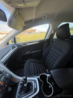 Ford Mondeo 2.0 TDCi titanium mk5 - 11