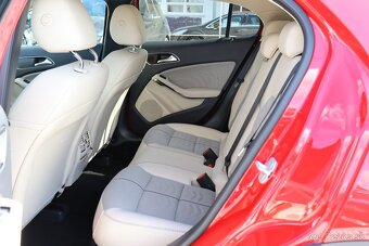 Mercedes-Benz GLA 200 d 4MATIC A/T - 11