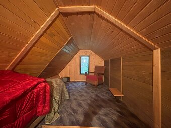 Murovaná chatka so záhradou, Čičky - 11