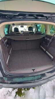 Predám Opel Zafira Tourer nepojazdné - 11