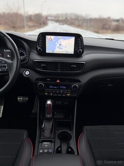 Hyundai TUCSON N-Line 2.0 CRDi 4x4 PANO - 11