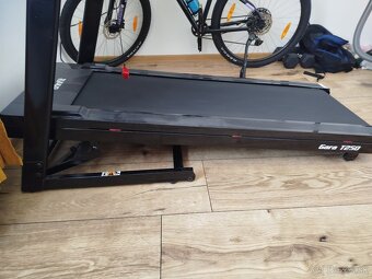 Predám elektrický bežecký pás Trinfit Gara T250 - 11