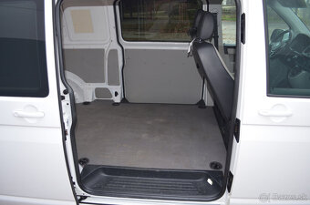 Volkswagen Transporter T6 Long 2.0 TDI Bluemotion - 11