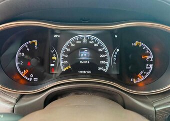 Jeep Grand Cherokee 3.0CRD 184KW,SUMMIT,DPH,H&K,LE nafta - 11