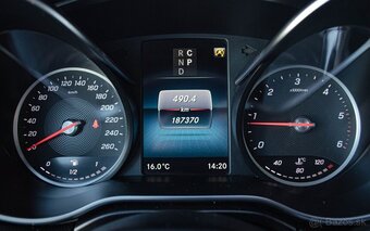 Mercedes-Benz V 220d 4MATIC 8miest DPH - 11