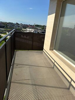 ALL INCLUSIVE | NA PREDAJ 2-IZBOVÝ BYT S PARKOVÍM, DUNAJSKÁ  - 11