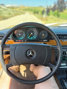 Mercedes-Benz 280 S - 11