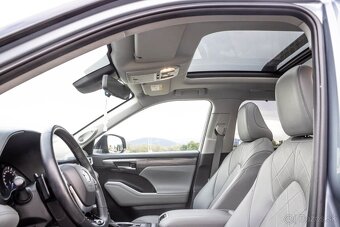 Toyota Highlander 2.5 Hybrid Dynamic Force Executive AWD - 11