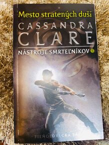 Nástroje smrteľníkov - Shadowhunters - 11