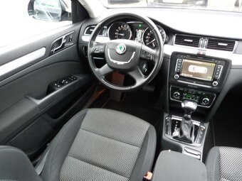 Škoda Superb Combi 2.0 TDI CR 4x4 140k ALLdrive DSG - 11