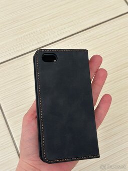 Predám iPhone SE Rose Gold 64GB, nová batéria + kryty - 11