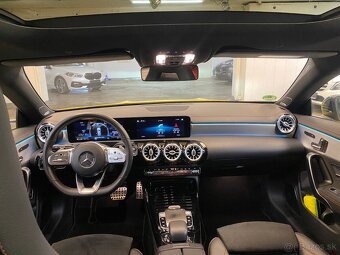 Mercedes-Benz CLA 35 AMG 4MATIC Shooting Brake - 11