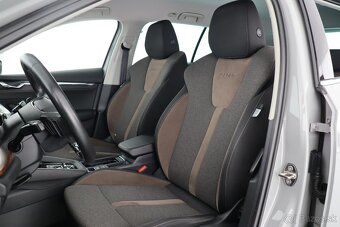 Škoda Octavia Combi SCOUT 2.0 TDI DSG 4X4 - 11