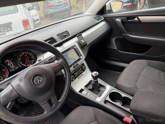 Volkswagen Passat Variant 2.0 TDI Comfortline - 11