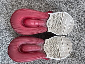 Nike Air Force 270 Red Croc - 11