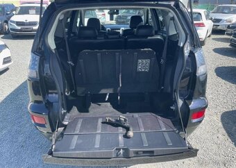 Mitsubishi Outlander 2.2 DI-D 4x4 7 MÍST nafta manuál 130 kw - 11
