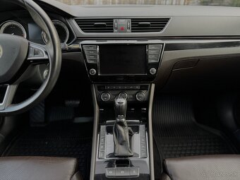 Škoda Superb 3 L&K 2.0TDI DSG 4x4 MATRIX 140kw Rv.2017 - 11