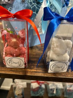 Sviečky a sviečkove kytice, darčekové balenia - 11