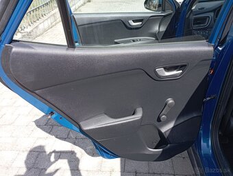 Kia Stonic 1,2i  62kW, M6 r.2021 - 11