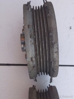 Jawa 250 350 Kývačka - 11