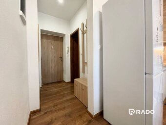 RADO | Na predaj 1i byt s vlastným parkingom a pivnicou, Dež - 11
