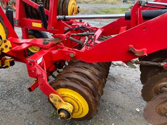 Diskový podmietač Vaderstad Carrier 425 - 11