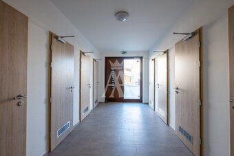 2 IZBOVÝ BYT, NOVOSTAVBA, UL. ŠKOLSKÁ, MALÁ IDA, KOŠICE OKOL - 11
