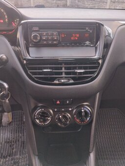 Peugeot 208 1.0vtiAccess - 11