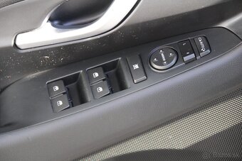 Hyundai i30 CW 1,6 CRDi 81kW (2018) - 11