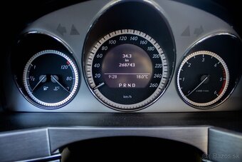 Mercedes-Benz GLK 350 CDI 4MATIC - 11