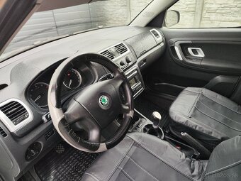 Škoda Roomster - 11