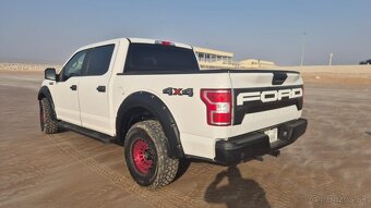 Upravený FORD F150 XL 4x4 V8 (09/2019) – 395 hp - 11