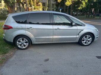 Ford S Max 7 miestny rok výroby 10/2011 - 11