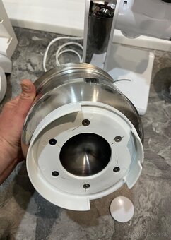 Bosch MUM 48CR1/05 kuchynský robot - 11