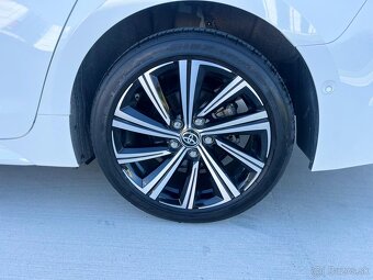 Toyota Corolla TS 1.8L HEV Special - 11
