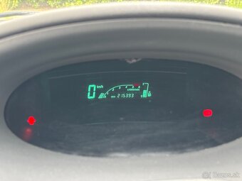 Toyota Yaris 1.4D4D (Diesel) - 11