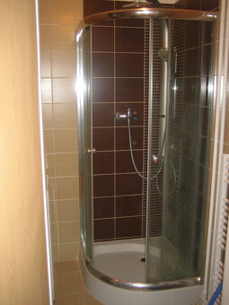 Prenájom 1 - izbový byt blízke centrum - 11