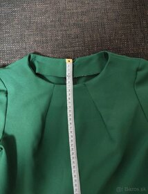 Zelené šaty - 11