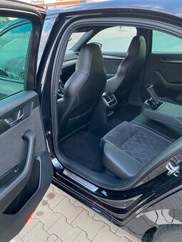 Škoda Superb 1.5 TSI DSG Sportline 95 000 km - 11