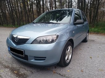 Mazda 2 - 1.25 (2007) - 11